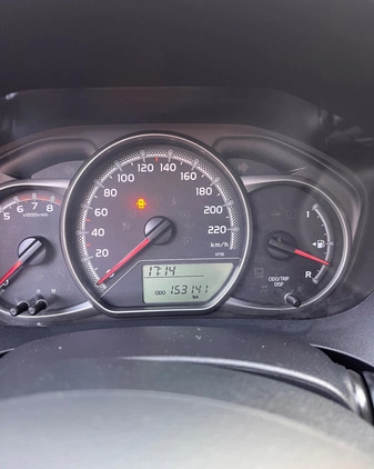 Toyota Yaris cena 39700 przebieg: 153000, rok produkcji 2015 z Dobrzyń nad Wisłą małe 379